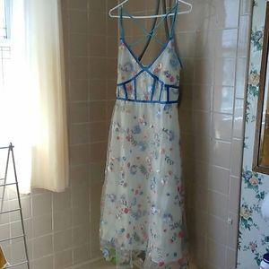 NWT Beautiful Floral Dress